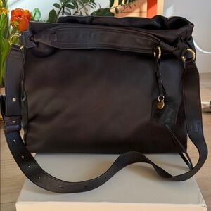 Songmont Medium Leather Gather Bag in Ebony with Red Undertones